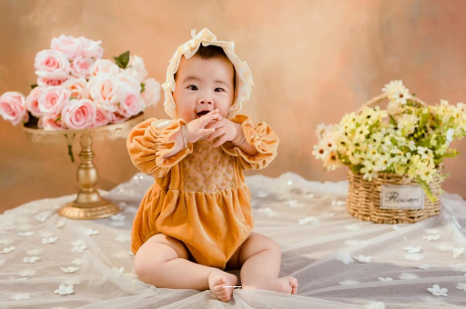 宁国四个月宝宝放屁很臭